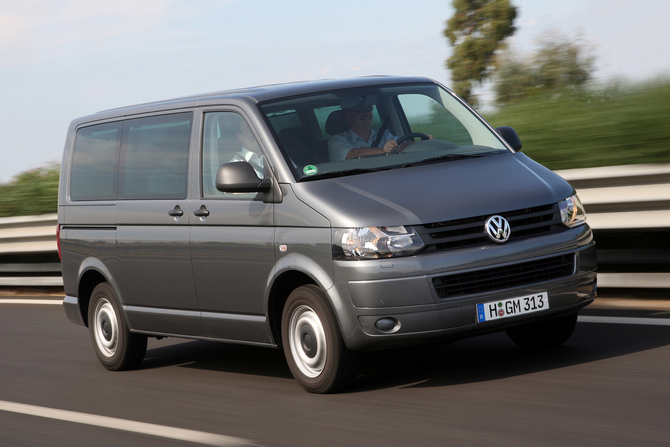 Volkswagen Caravelle 2.0 TDI Trendline long Volkswagen Caravelle 2.0 TDI Trendline long