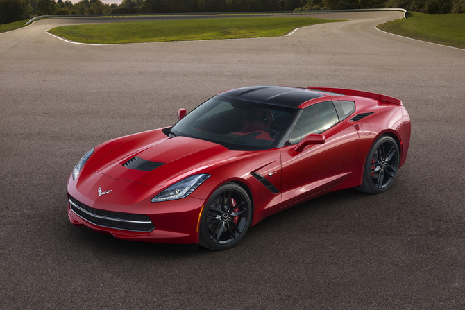 Chevrolet Corvette Stingray LT1 Auto Chevrolet Corvette Stingray LT1 Auto
