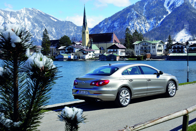 Volkswagen Passat CC 2.0 TDI 140 BlueTDI Volkswagen Passat CC 2.0 TDI 140 BlueTDI