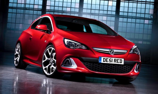 Vauxhall Astra VXR Packs 280PS and 155mpg Top Speed Vauxhall Astra VXR Packs 280PS and 155mpg Top Speed