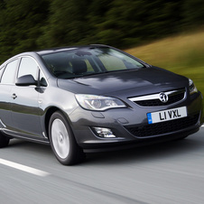Vauxhall Astra Hatchback 1.6 Exclusiv (Auto) Vauxhall Astra Hatchback 1.6 Exclusiv (Auto)