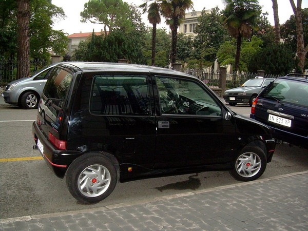 Fiat Cinquecento Sporting share tell a friend share on facebook