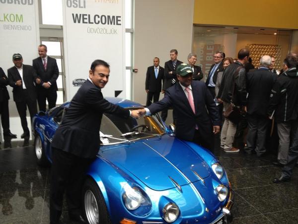 Modelo da Renault e da Caterham deverá ser lançado em menos de quatro anos Modelo da Renault e da Caterham deverá ser lançado em menos de quatro anos