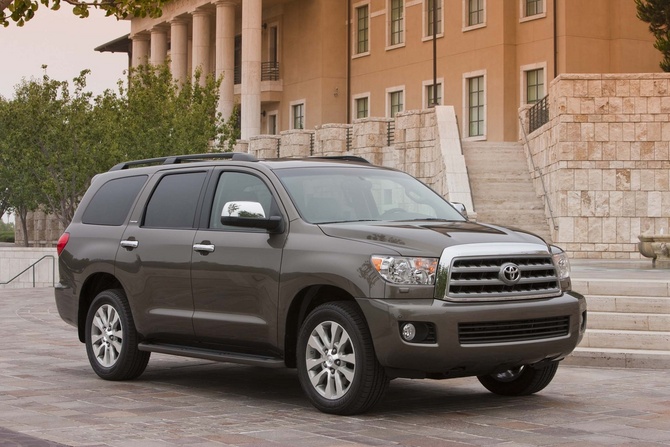 Toyota Sequoia Platinum 4X4 Toyota Sequoia Platinum 4X4