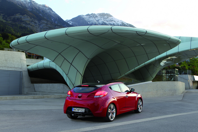 Hyundai Veloster Hyundai Veloster