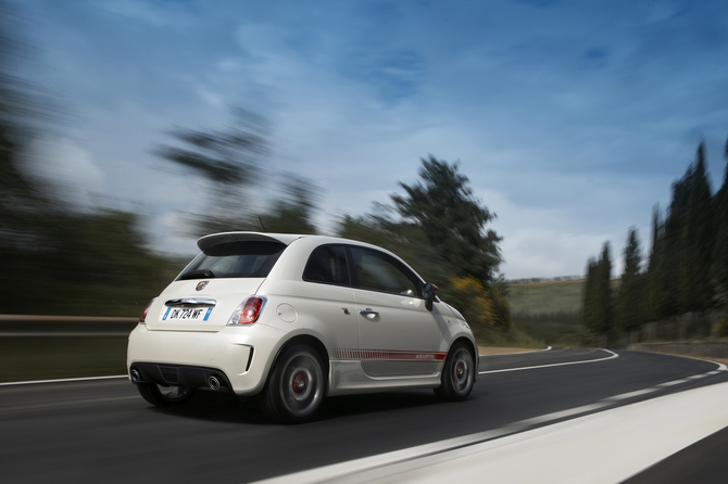 Abarth 500 1.4 16v T-jet Competizione Abarth 500 1.4 16v T-jet Competizione