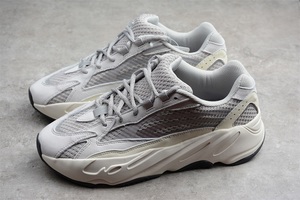 zapatos Yeezy Boost 700 baratos oferta https://www.foobestreetwear.com/