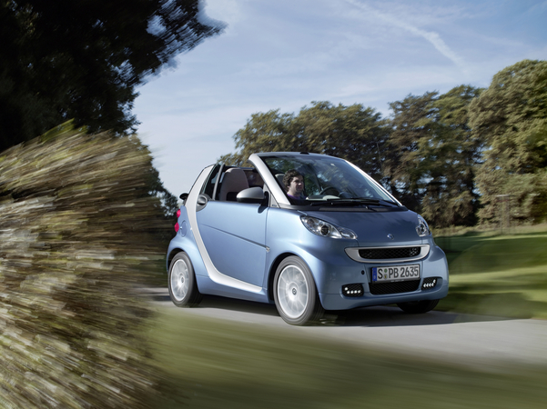 smart fortwo cabrio cdi 54hp pure (FL) smart fortwo cabrio cdi 54hp pure (FL)