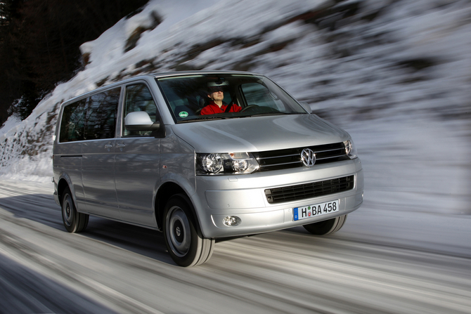 Volkswagen Caravelle 2.0 TDI Trendline short DSG Volkswagen Caravelle 2.0 TDI Trendline short DSG