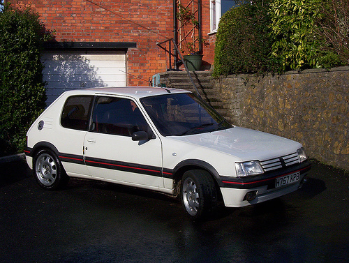 Photos : combien vaut cette Peugeot 205 GTI ?