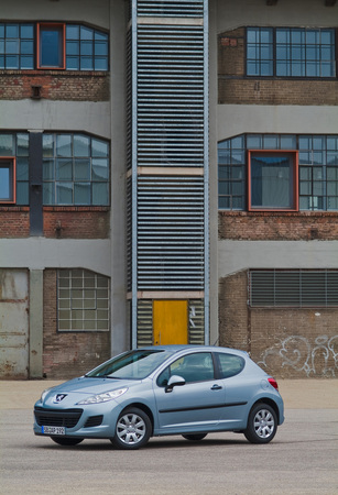 Peugeot 207 Hatchback 1.4 Urban Peugeot 207 Hatchback 1.4 Urban