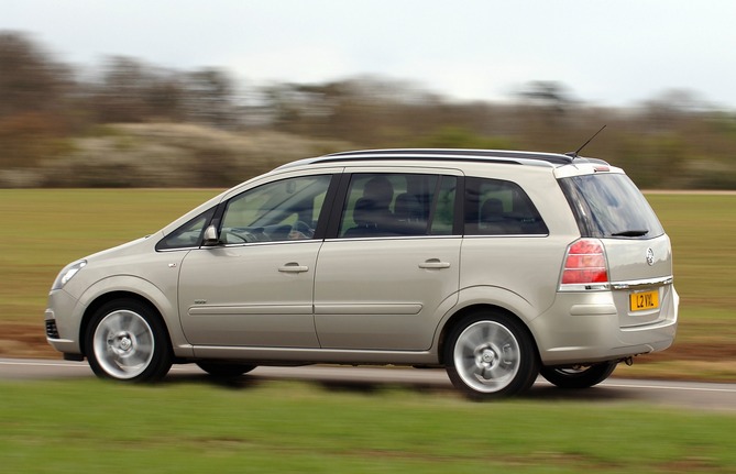 Vauxhall Zafira MPV 1.7 CDTi 125hp ecoFLEX Elite Vauxhall Zafira MPV 1.7 CDTi 125hp ecoFLEX Elite