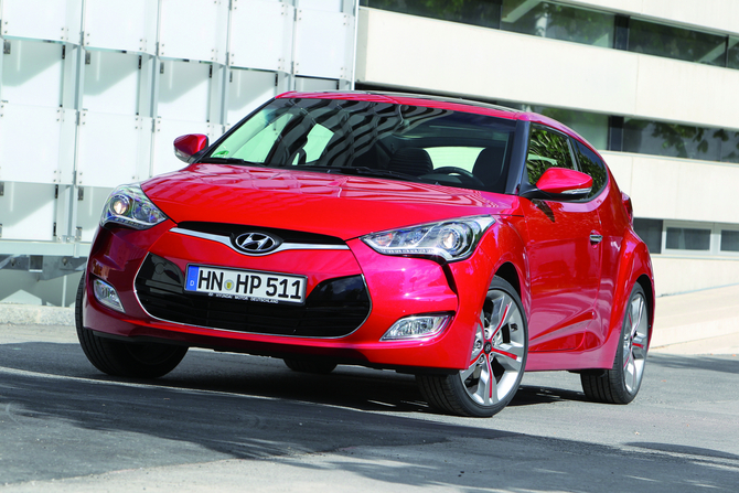 Hyundai Veloster Hyundai Veloster