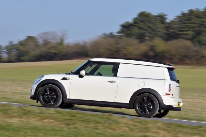 MINI (BMW) Cooper D Clubvan (N1) MINI (BMW) Cooper D Clubvan (N1)