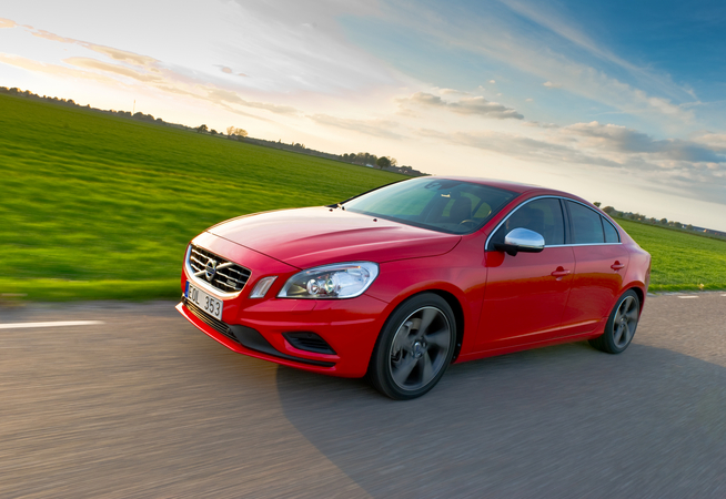 Volvo S60 D3 Start/Stop R-Design Volvo S60 D3 Start/Stop R-Design