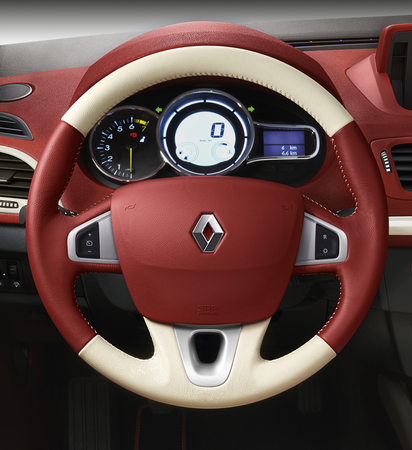 Renault gives the Mégane Coupé-Cabriolet a 60s touch Renault gives the Mégane Coupé-Cabriolet a 60s touch