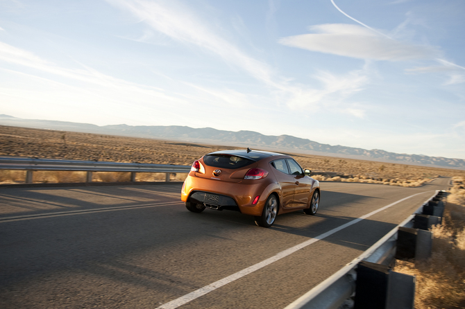 Hyundai Veloster Hyundai Veloster