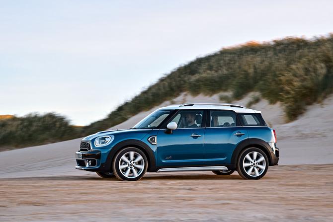 MINI (BMW) Cooper Countryman S ALL4 MINI (BMW) Cooper Countryman S ALL4