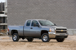Chevrolet Silverado 2500HD Extended Cab 4WD Work Truck Standard Box