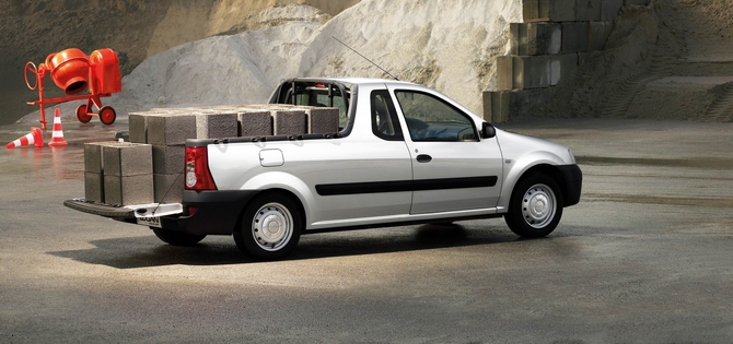 Dacia Logan Pick-Up 1.5 dCi 70cv Pack Dacia Logan Pick-Up 1.5 dCi 70cv Pack