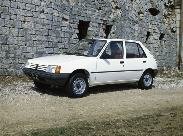 Peugeot 205 SR 1.4 Peugeot 205 SR 1.4