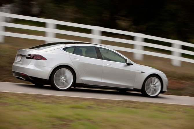 It would improve the car's high speed stability It would improve the car's high speed stability