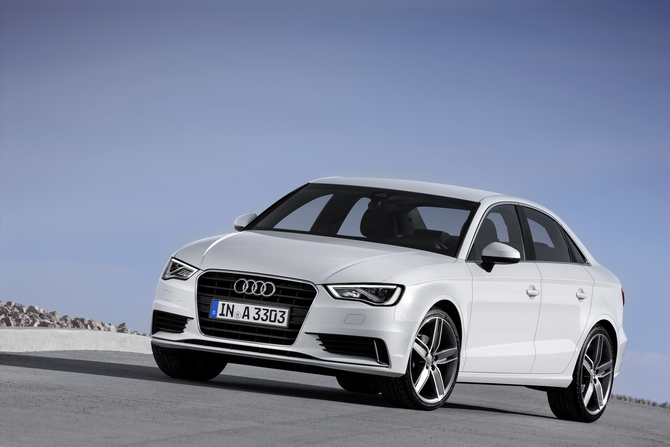 Audi A3 Limousine 2.0 TDI quattro clean iesel S tronic Audi A3 Limousine 2.0 TDI quattro clean iesel S tronic