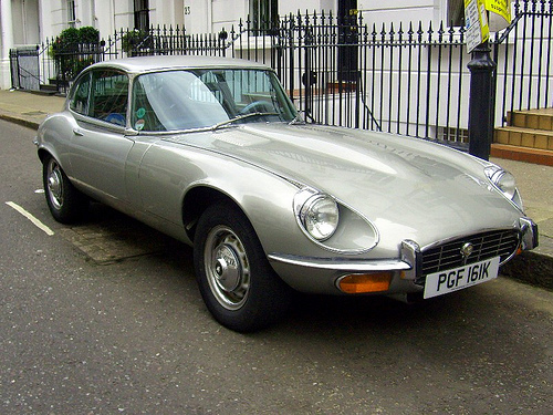 Jaguar E-Type V12 2+2 Jaguar E-Type V12 2+2