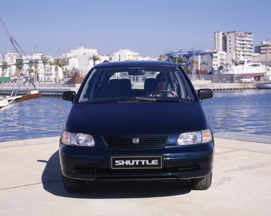 Honda Shuttle 2.2i ES Honda Shuttle 2.2i ES