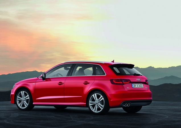 Audi A3 Sportback 2.0 TDI quattro clean diesel S tronic Audi A3 Sportback 2.0 TDI quattro clean diesel S tronic