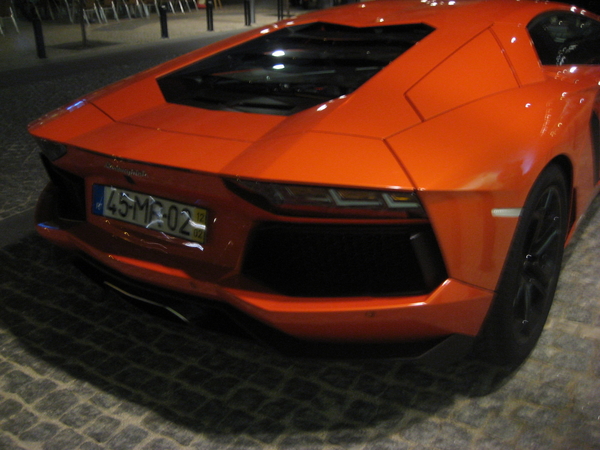 Lamborghini Aventador LP 700-4 Lamborghini Aventador LP 700-4