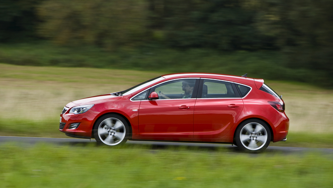 Opel Astra Gen.4 Opel Astra Gen.4
