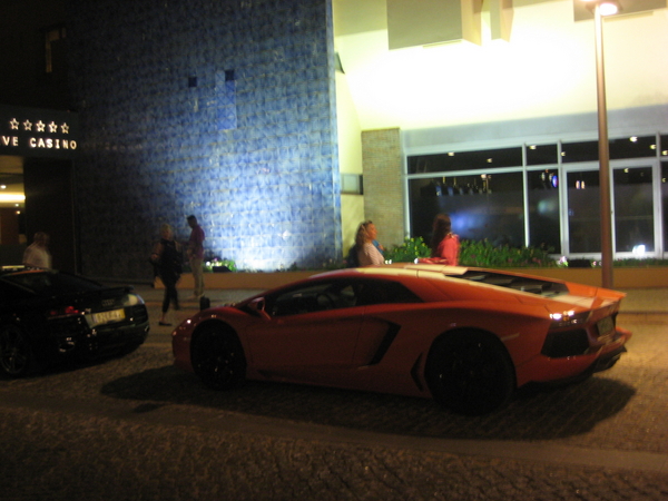 Lamborghini Aventador LP 700-4 Lamborghini Aventador LP 700-4