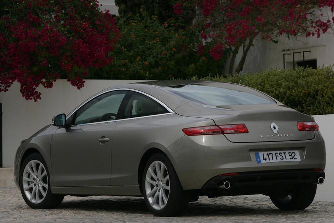 Renault Laguna Coupé 2.0 dCi 175 Renault Laguna Coupé 2.0 dCi 175