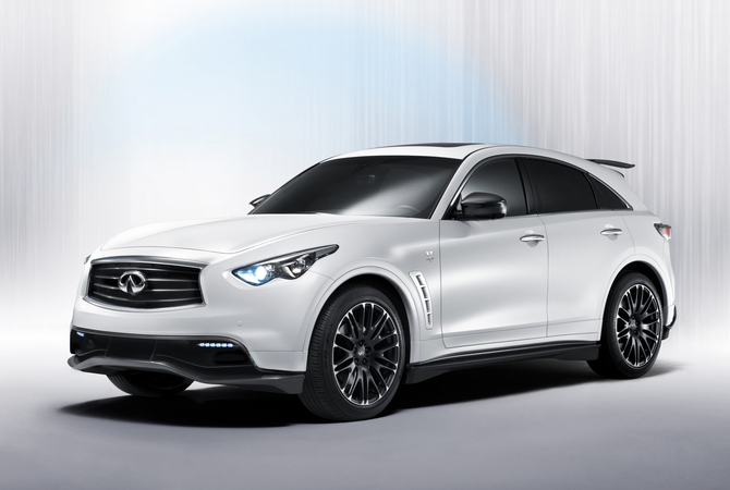 First Image of Sebastian Vettel Special Edition Infiniti FX Released and to Be Unveiled at Frankfurt First Image of Sebastian Vettel Special Edition Infiniti FX Released and to Be Unveiled at Frankfurt