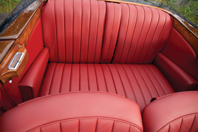 Bentley 4½-Litre Drophead Coupe by H.J. Mulliner Bentley 4½-Litre Drophead Coupe by H.J. Mulliner