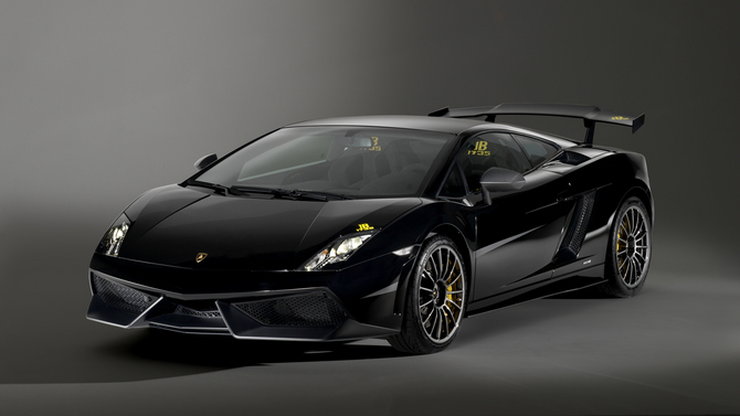 The engine will remain the same with a 5.2-liter V10 The engine will remain the same with a 5.2-liter V10