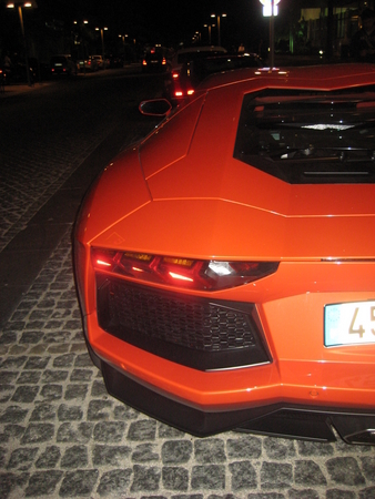 Lamborghini Aventador LP 700-4 Lamborghini Aventador LP 700-4