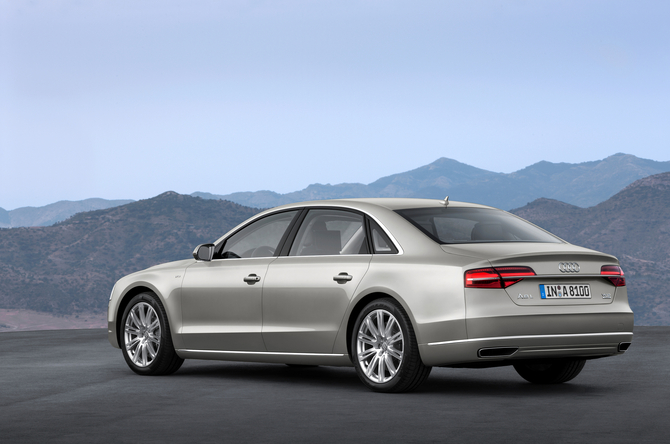 Audi A8 L hybrid Audi A8 L hybrid