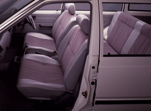 Nissan AD Van 1500 GL Nissan AD Van 1500 GL