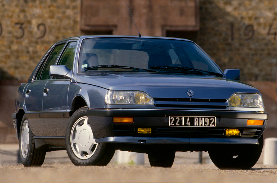 Renault 25 V6 Baccara basic info spec rating