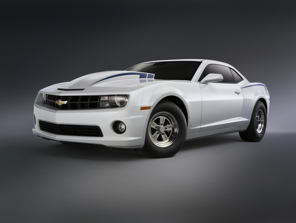 Chevy Building 69 COPO Camaros as Factory Drag Racers Chevy Building 69 COPO Camaros as Factory Drag Racers