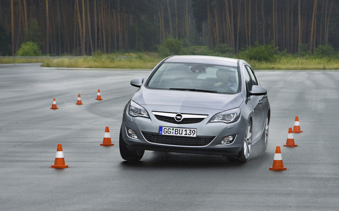 Opel Astra Gen.4 Opel Astra Gen.4