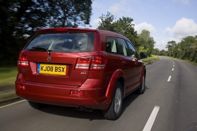 Dodge Journey 2.0 CRD SXT AXT Dodge Journey 2.0 CRD SXT AXT
