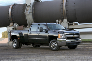 Chevrolet Silverado 3500HD Crew Cab 2WD LTZ Long Box SRW