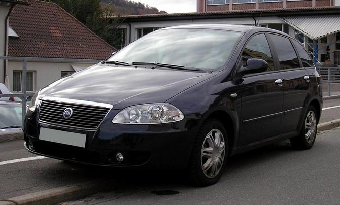 Fiat Croma 2.4 Multijet 20v Automatic Fiat Croma 2.4 Multijet 20v Automatic