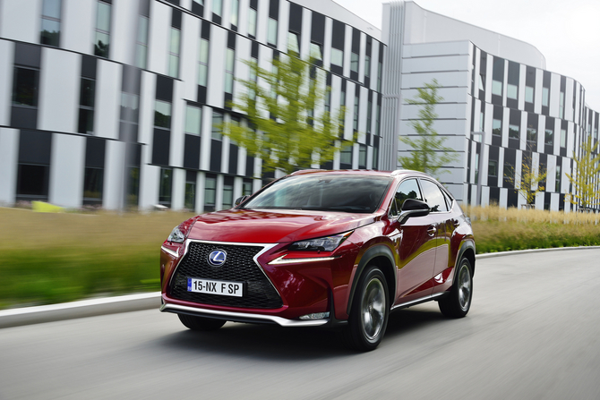 Lexus NX 300h F SPORT AWD Lexus NX 300h F SPORT AWD