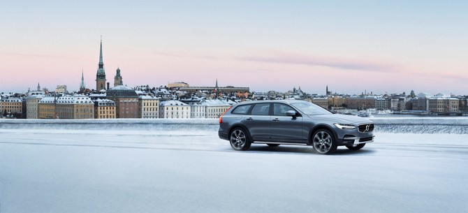 Volvo V90 Cross Country T6 Pro AWD Geartronic Volvo V90 Cross Country T6 Pro AWD Geartronic