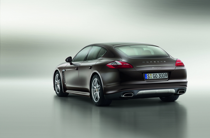 Porsche Panamera 4 PDK Platinum Edition Porsche Panamera 4 PDK Platinum Edition