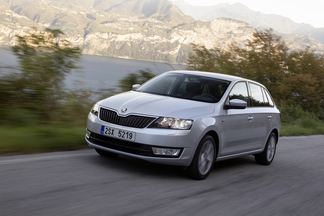 Skoda Rapid Spaceback 1.4 TDI DSG Ambition Skoda Rapid Spaceback 1.4 TDI DSG Ambition